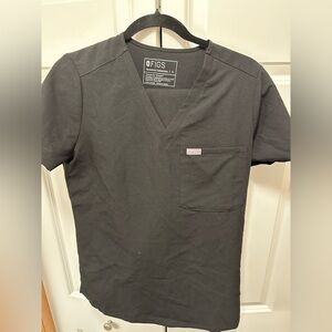 Black Figs scrub set. Size SMALL top with size SMALL TALL bottoms.